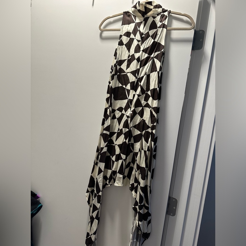 Revolve Dress - image 6